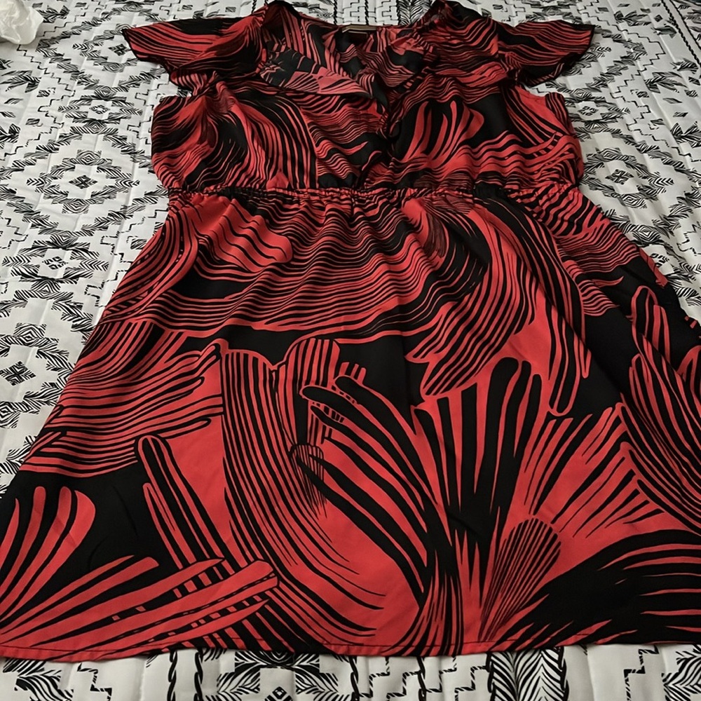 Miss Tina Ruffle Dress Size XXL - Picture 5 of 8
